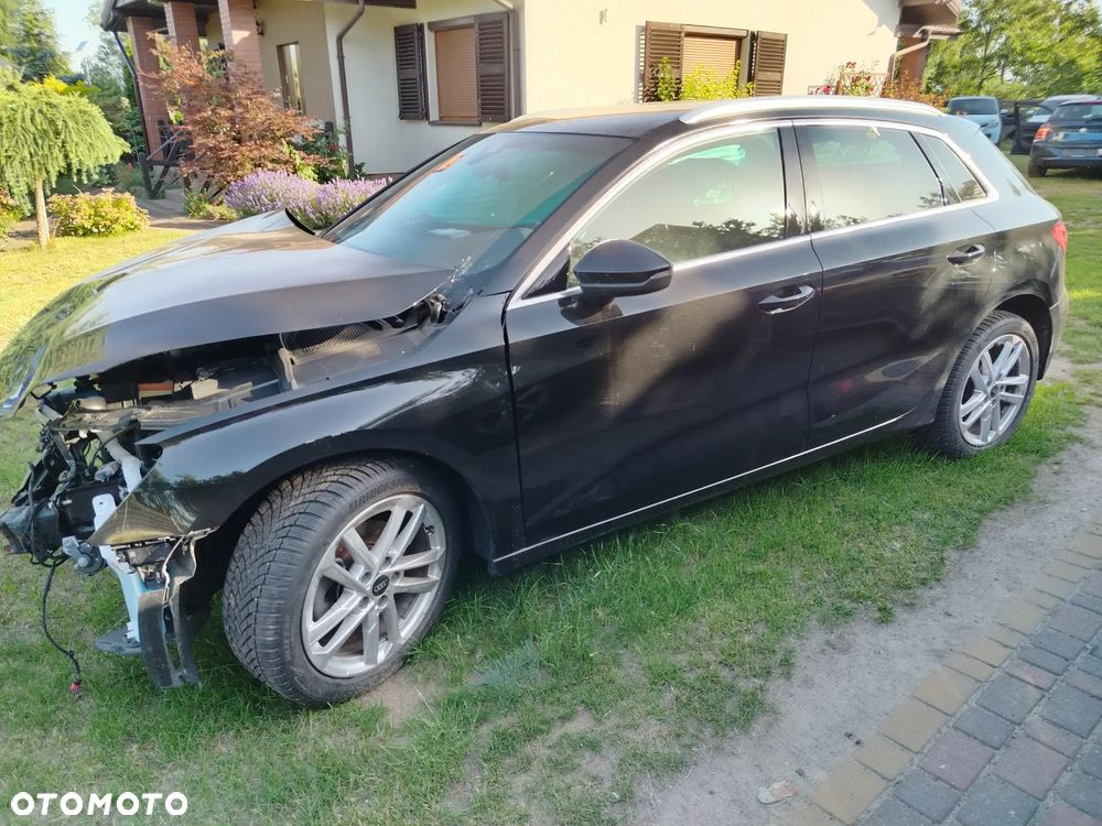Audi A3 Sportback - 1