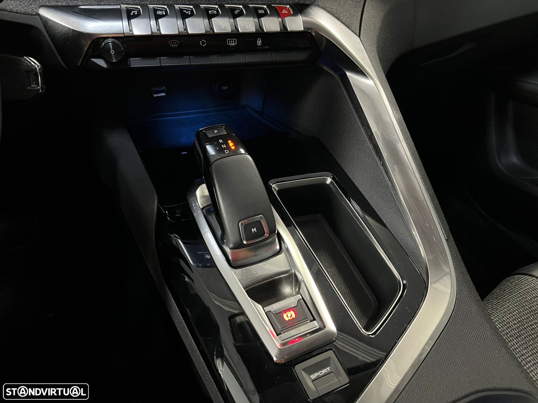 Peugeot 5008 1.2 PureTech Allure EAT8 - 19
