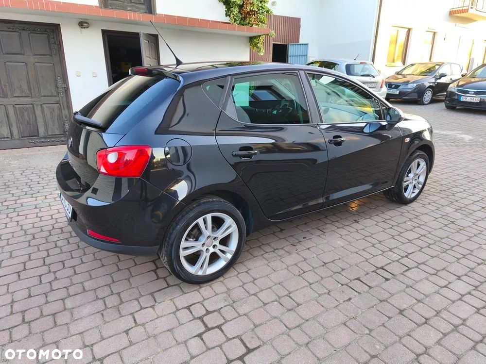 Seat Ibiza 1.6 16V Reference - 9