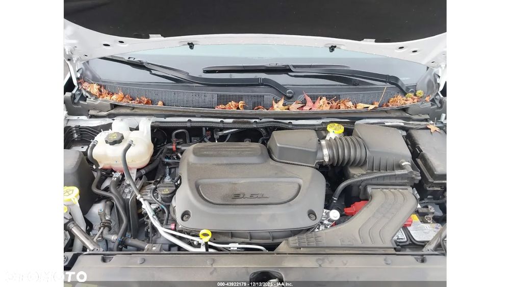 Chrysler Pacifica - 13