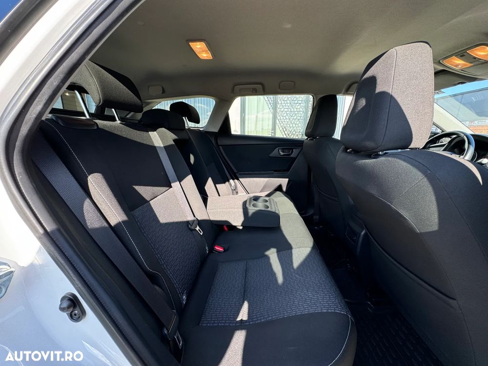 Toyota Auris 1.8 L VVT-i TS Hybrid Luna - 23