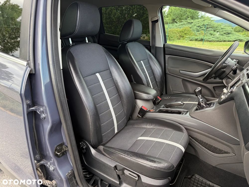 Ford Kuga 2.0 TDCi 4x4 Titanium - 13