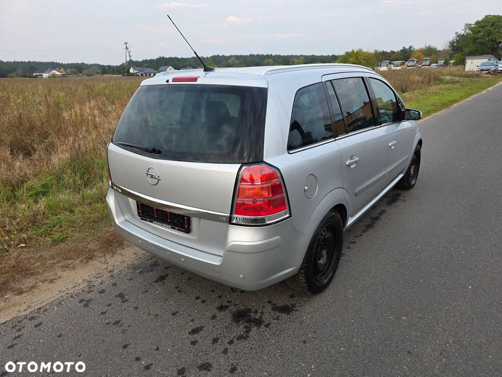 Opel Zafira 2007 photo 3
