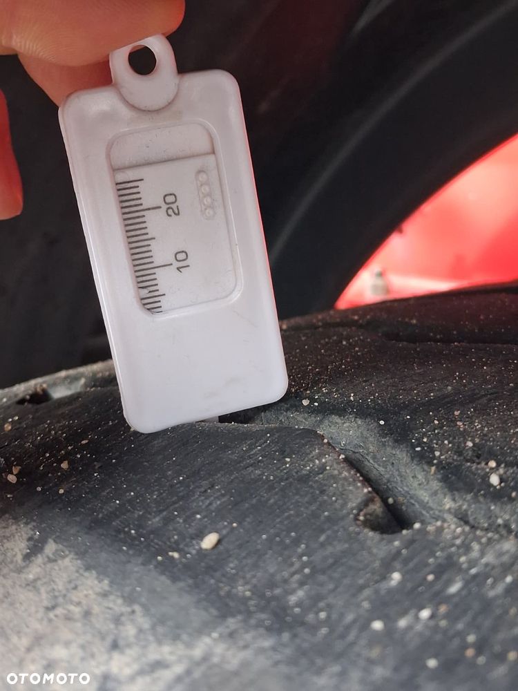 Reisch Stalowa wywrotka 25.6m3 HARDOX - 10