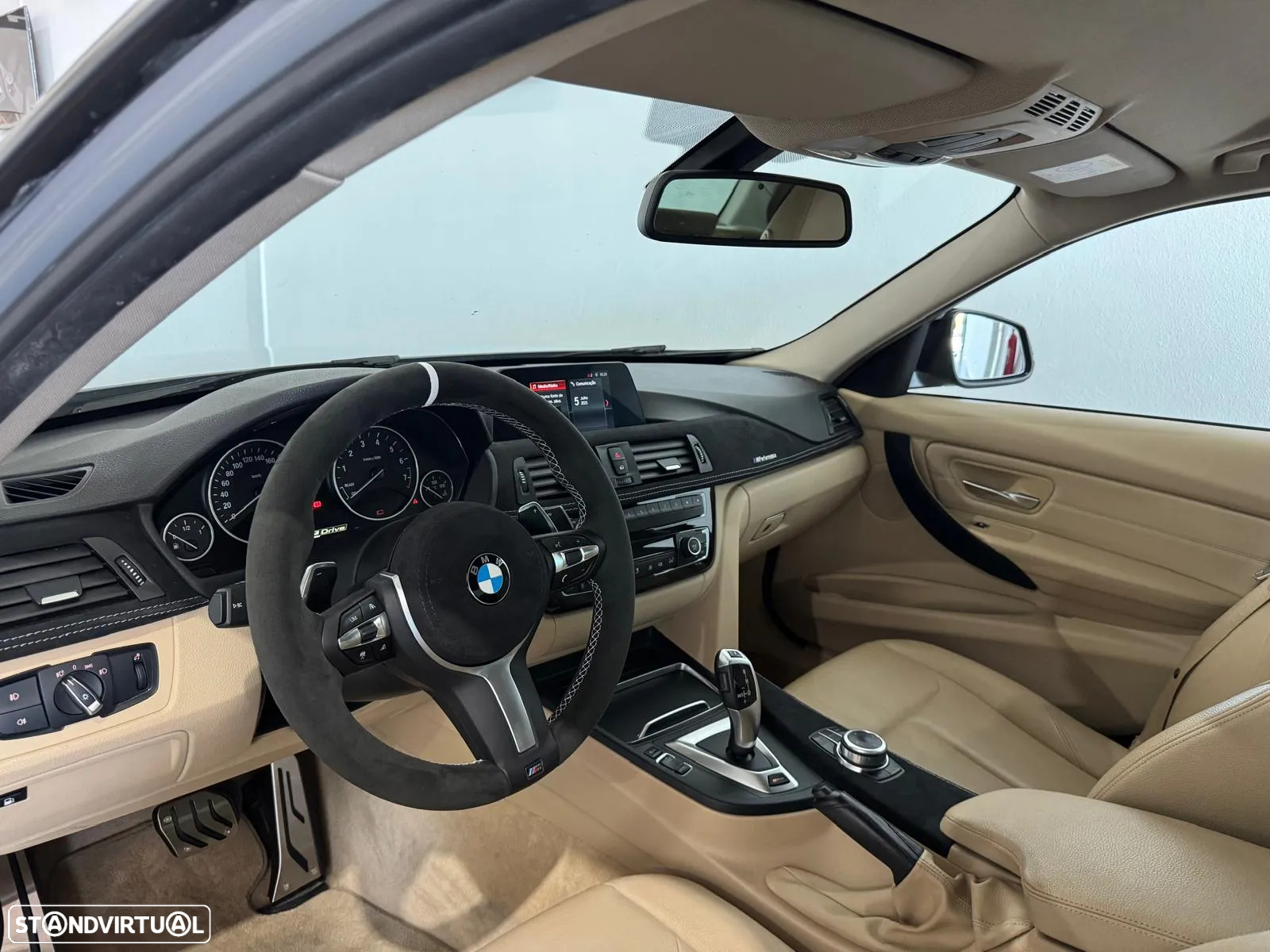 BMW 330 e iPerformance Pack M - 20