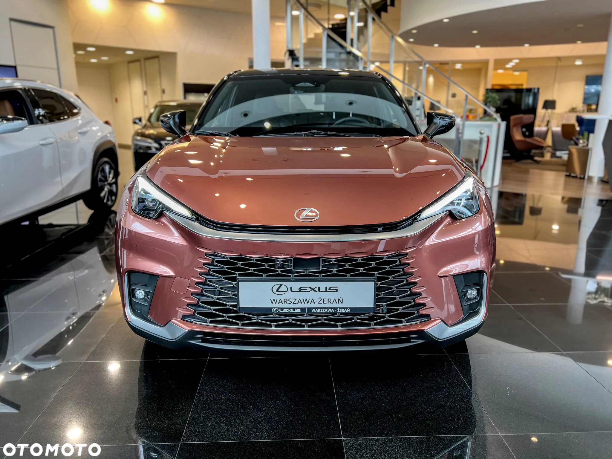 Lexus LBX - 10