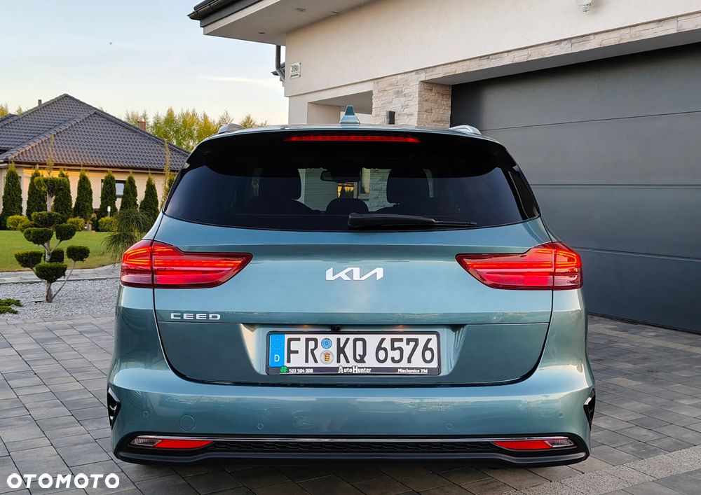 Kia Ceed ver-1-6-crdi-mhev-business-line - 7