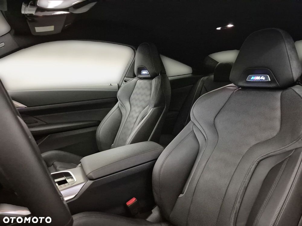 BMW M4 Competition M xDrive - 13