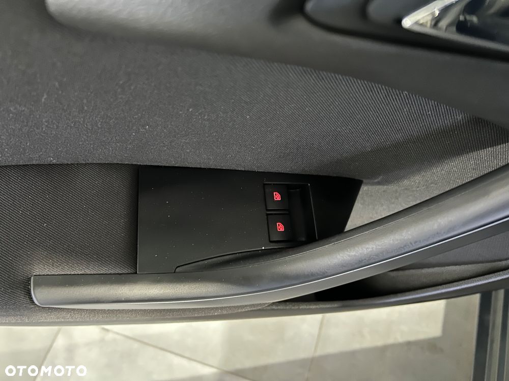 Opel Astra 1.6 D (CDTI) Start/Stop Business - 18