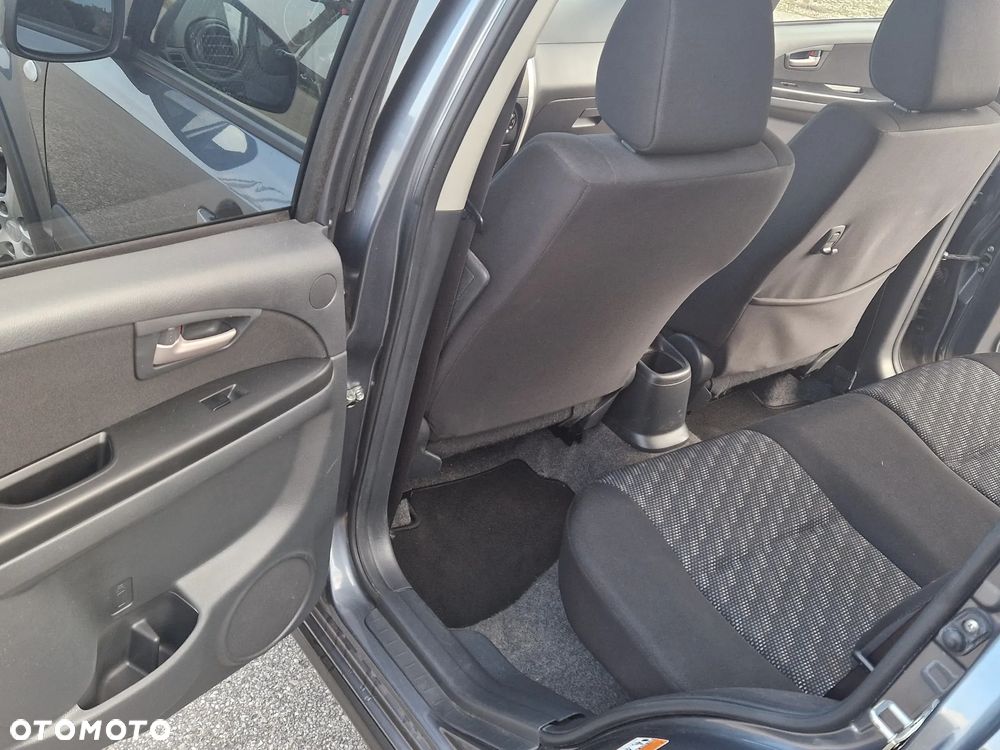Suzuki SX4 - 21