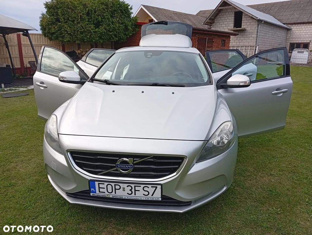 Volvo V40 D3 Kinetic - 8