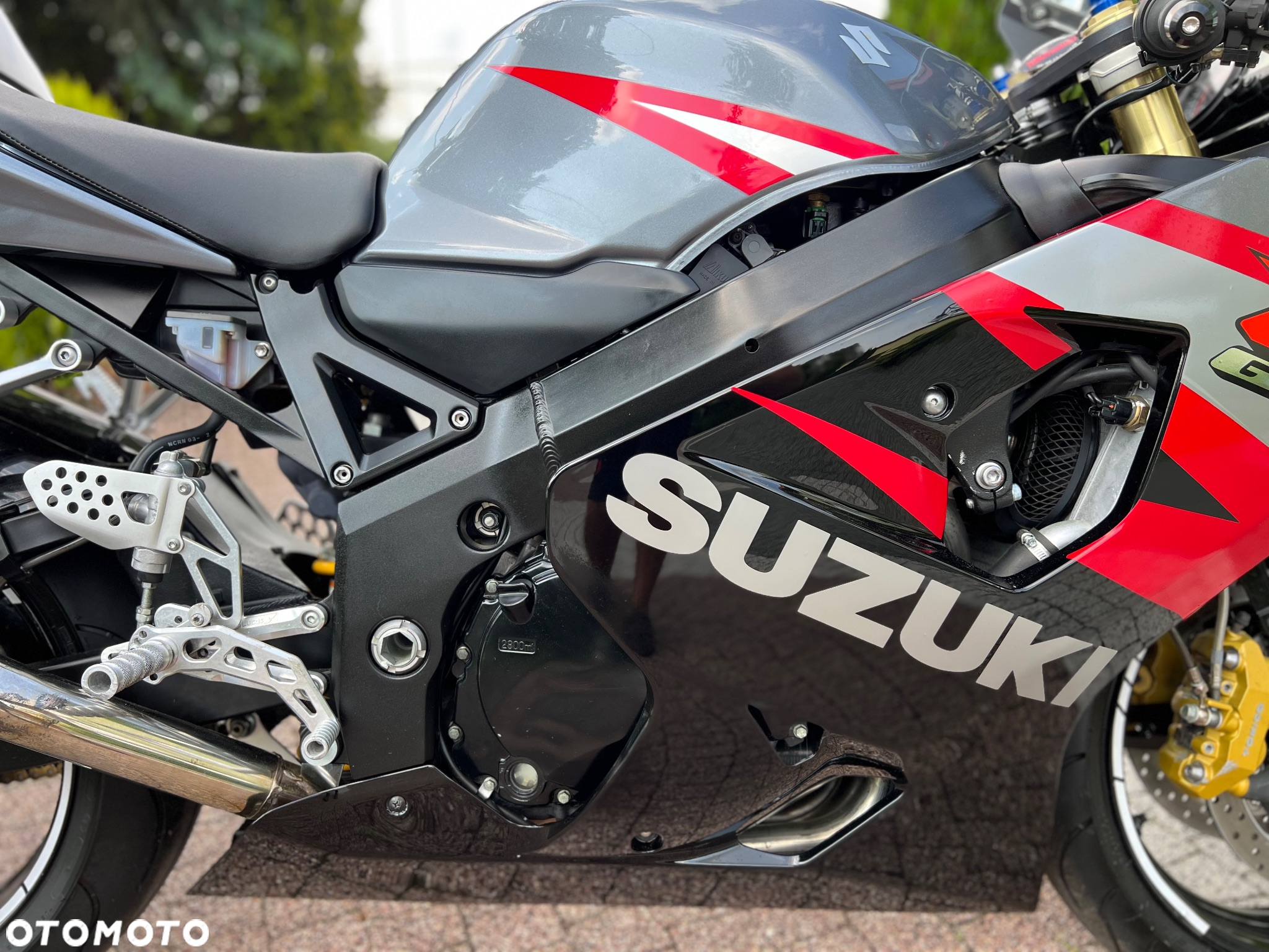 Suzuki GSX-R - 7