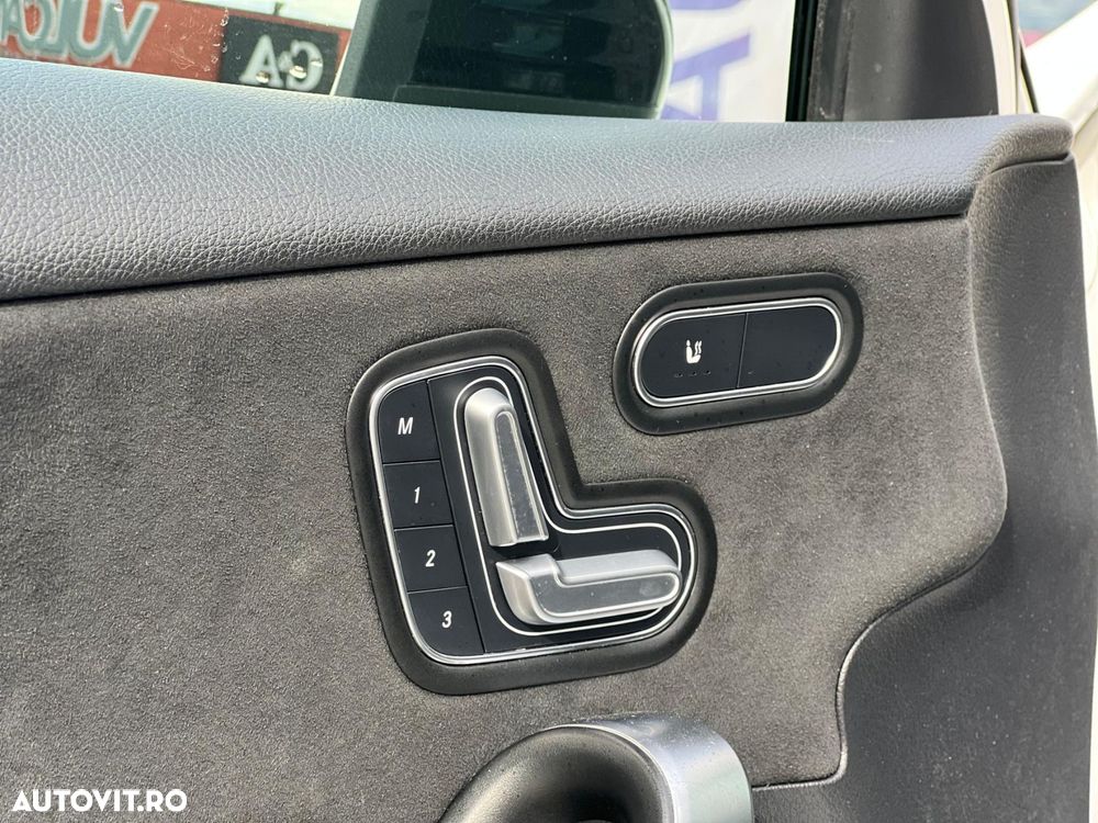 Mercedes-Benz A 220 4MATIC MHEV 8G-DCT - 19