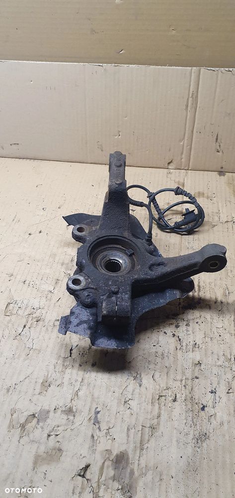 Zwrotnica prawy przód przednia prawa Fiat Punto EVO 1.4 8V - 3