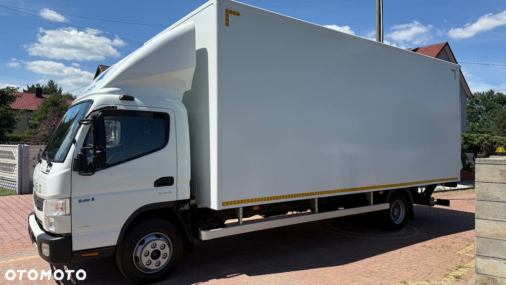 Mitsubishi Fuso Canter - 2