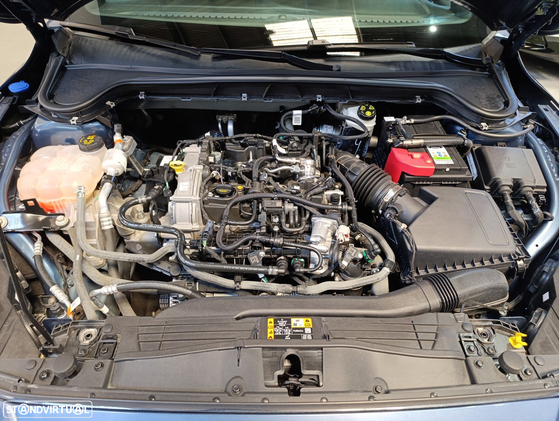 Ford Focus 1.0 EcoBoost Hybrid ST-LINE X - 23