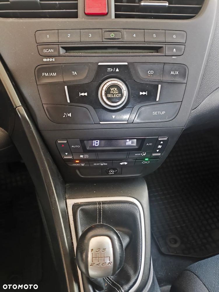 Honda Civic 1.8 Sport - 9