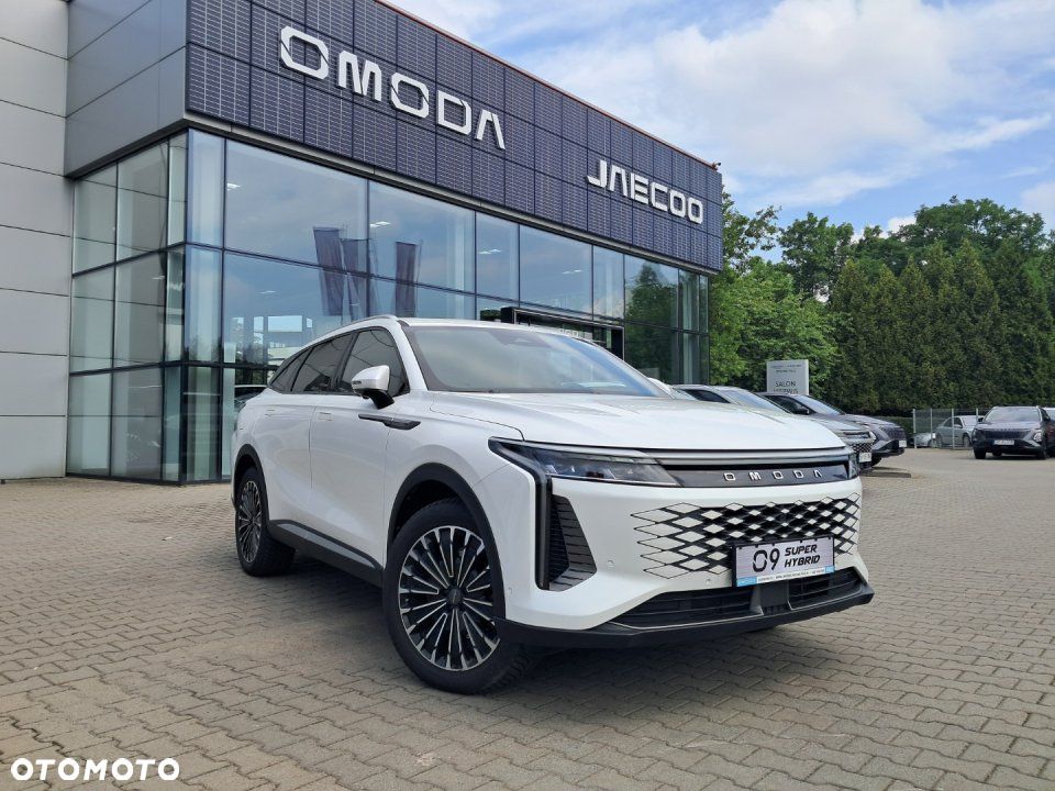 Omoda 9