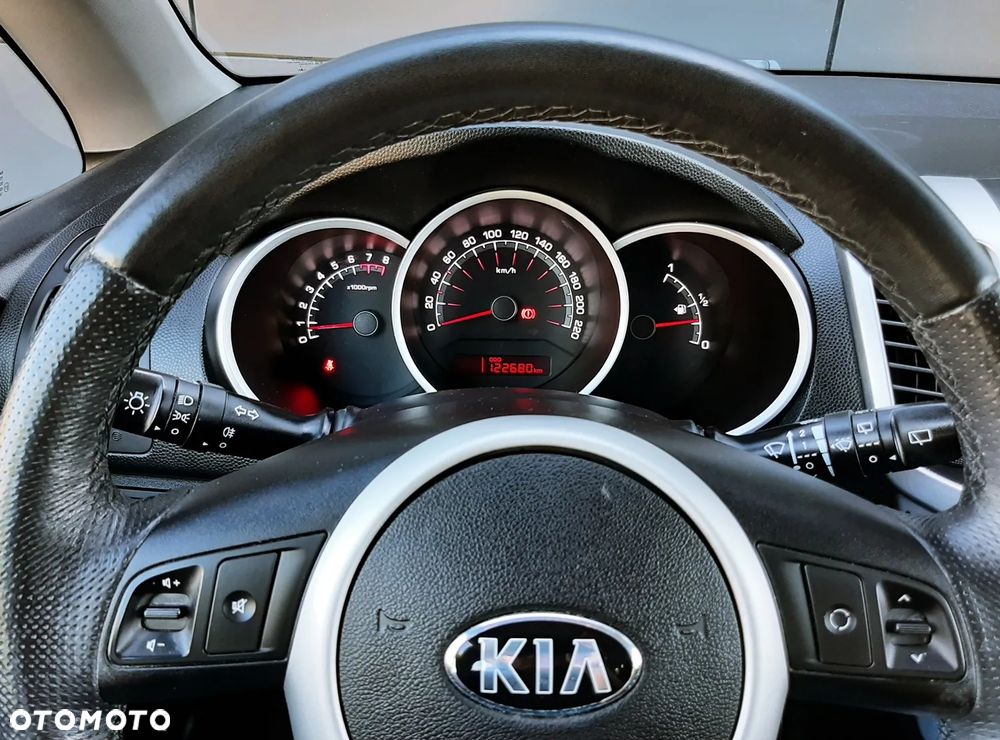 Kia Venga 1.4 L - 32
