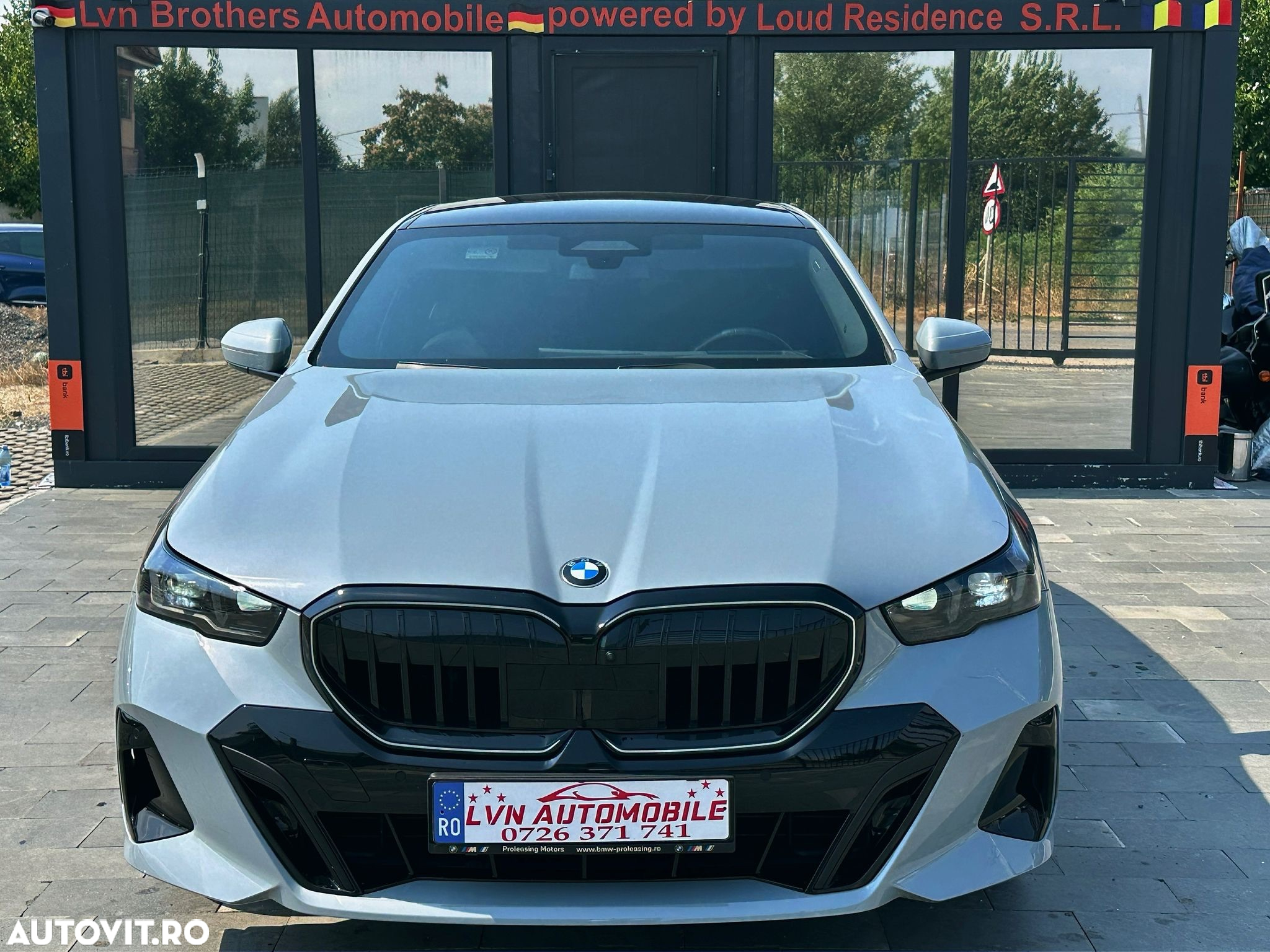 BMW Seria 5 520d xDrive AT MHEV - 8
