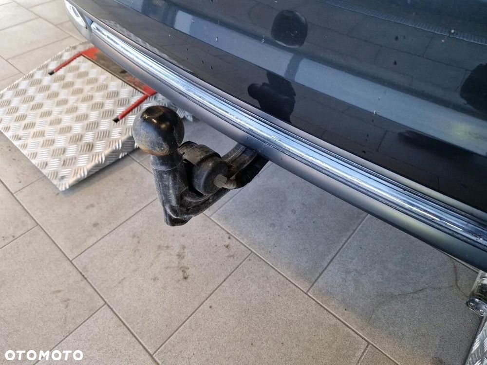 Audi A6 Avant - 11