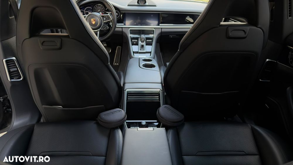 Porsche Panamera 4S - 14