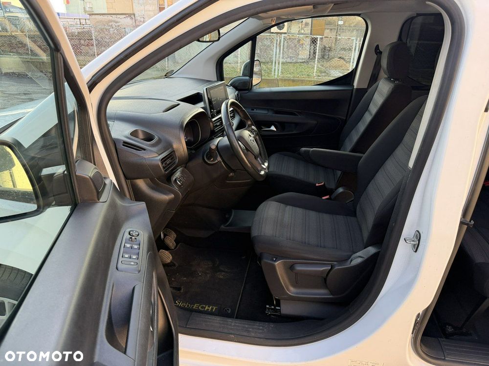 Opel Combo 1.5 CDTI Elegance Plus S&S - 13