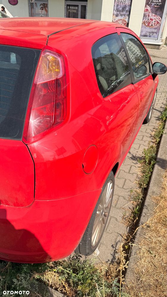 Fiat Punto 1.9 (JTD) Multijet Emotion - 5