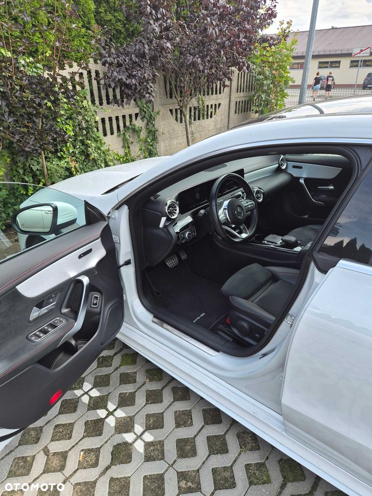 Mercedes-Benz CLA - 7