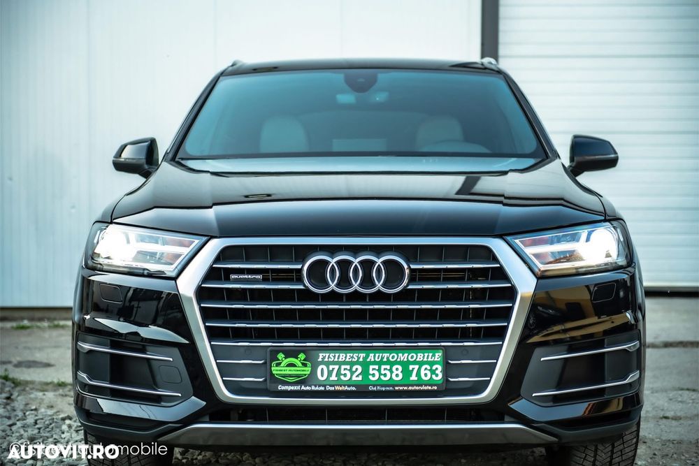 Audi Q7 - 1