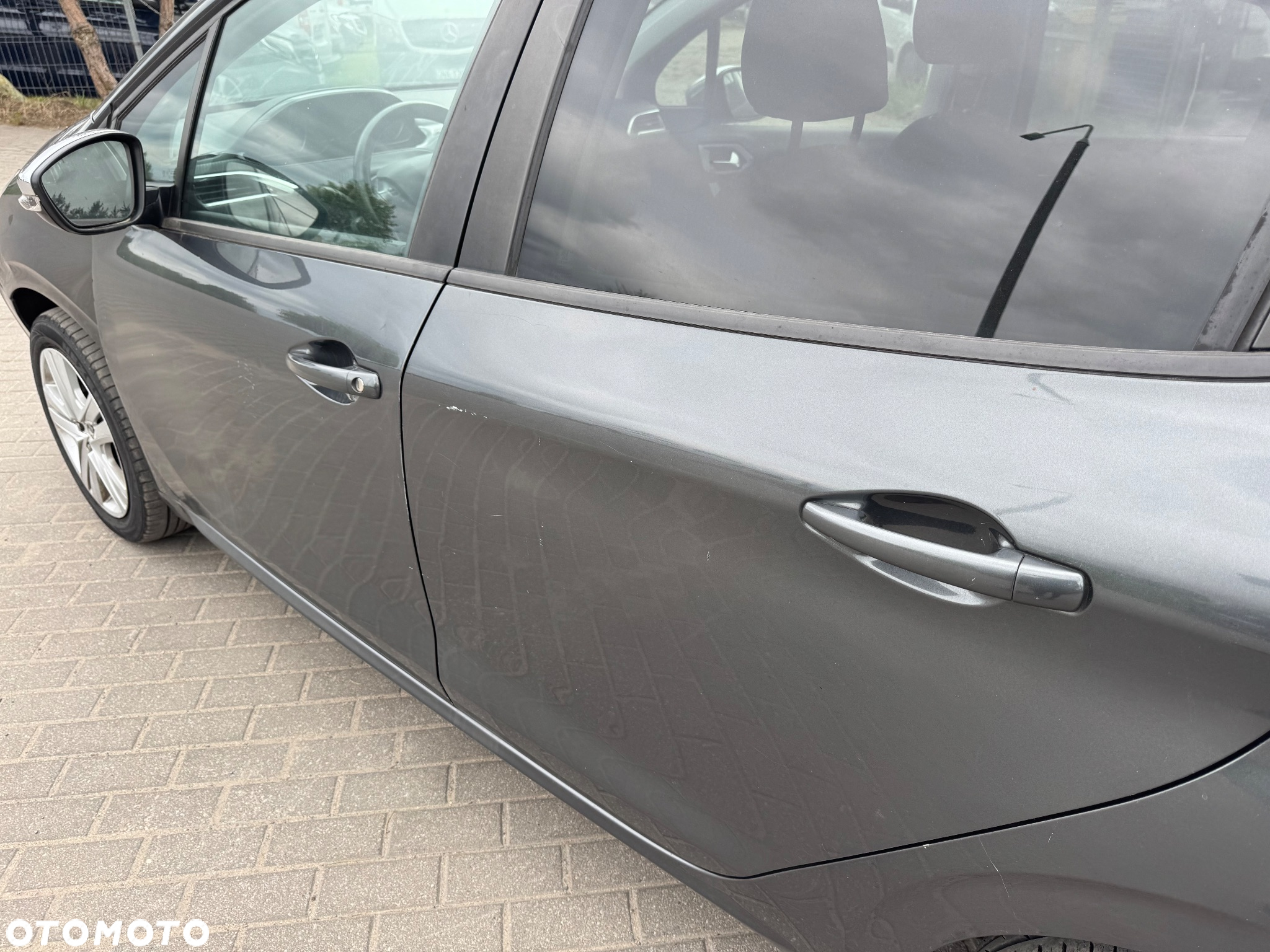 Peugeot 208 1.2 PureTech Style - 10