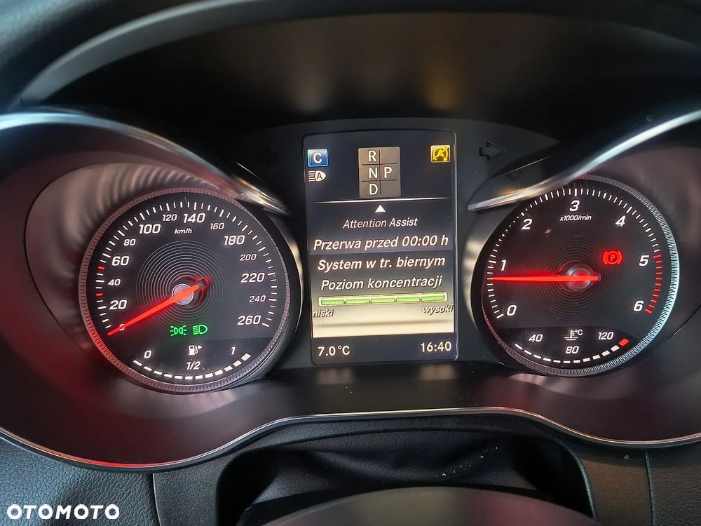 Mercedes-Benz GLC - 17