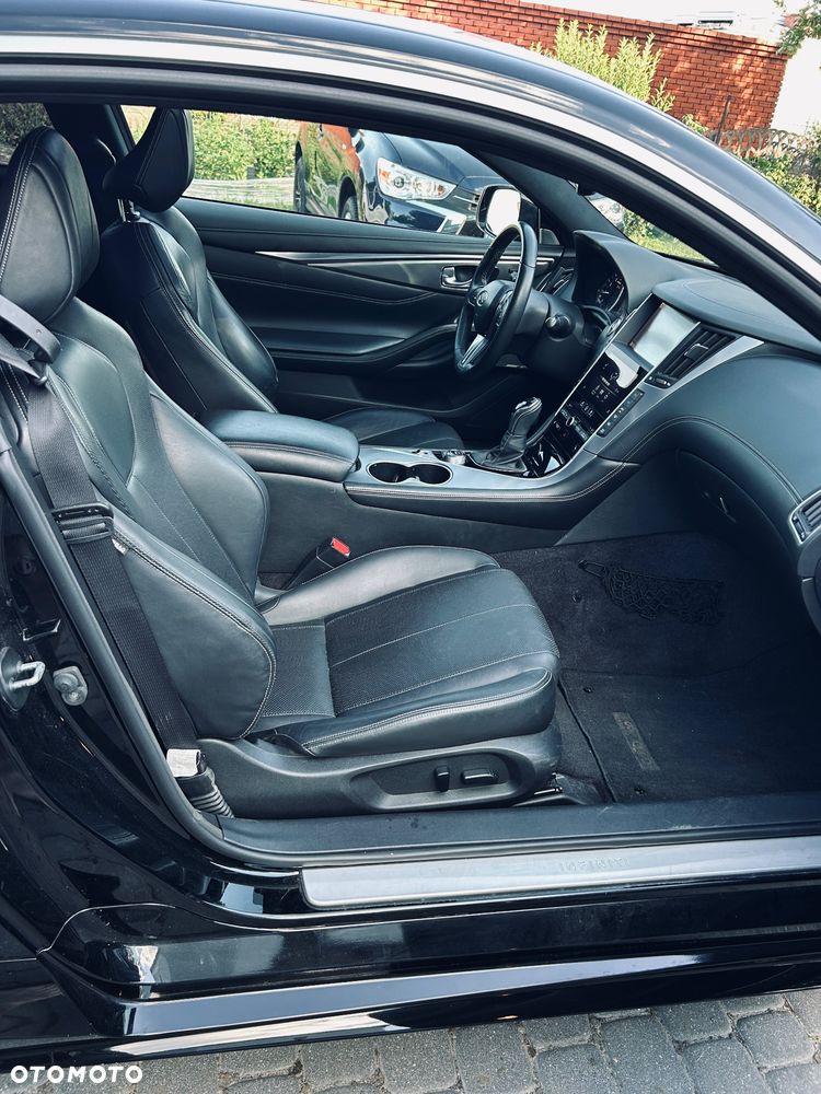 Infiniti Q60 2.0t Premium - 14