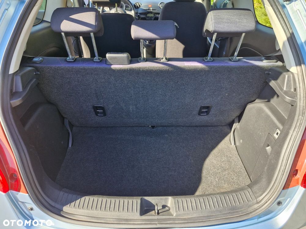 Mazda 2 - 13