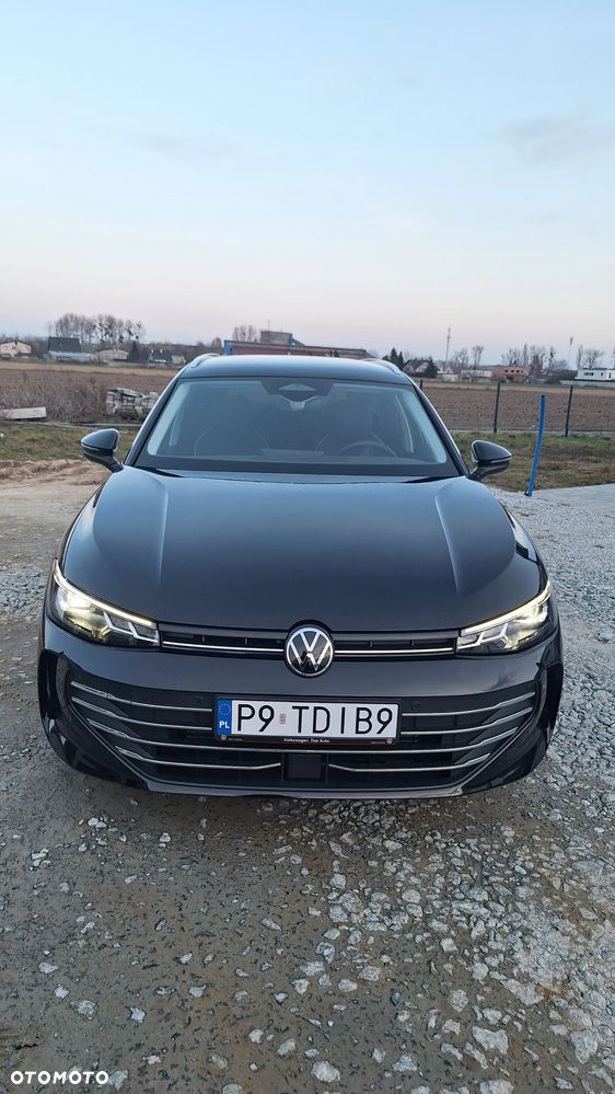 Volkswagen Passat 2.0 TDI SCR DSG Business - 1