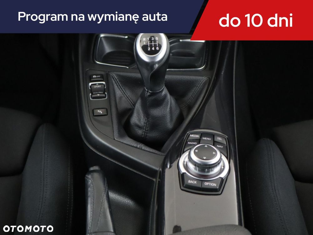 BMW Seria 1 - 18