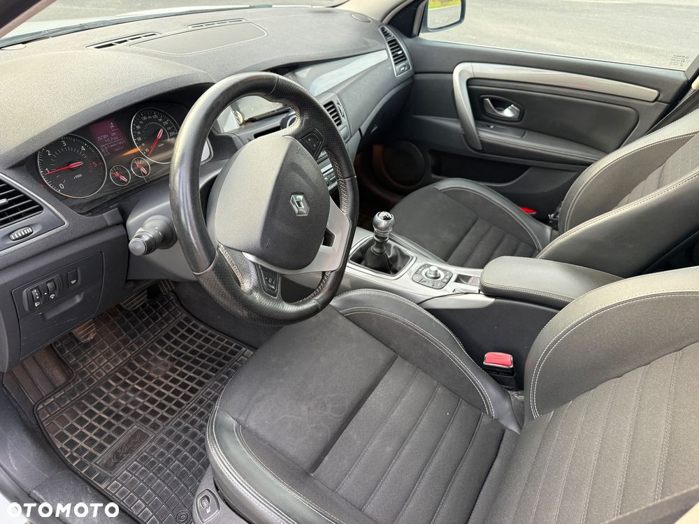 Renault Laguna 2.0 dCi Limited - 14