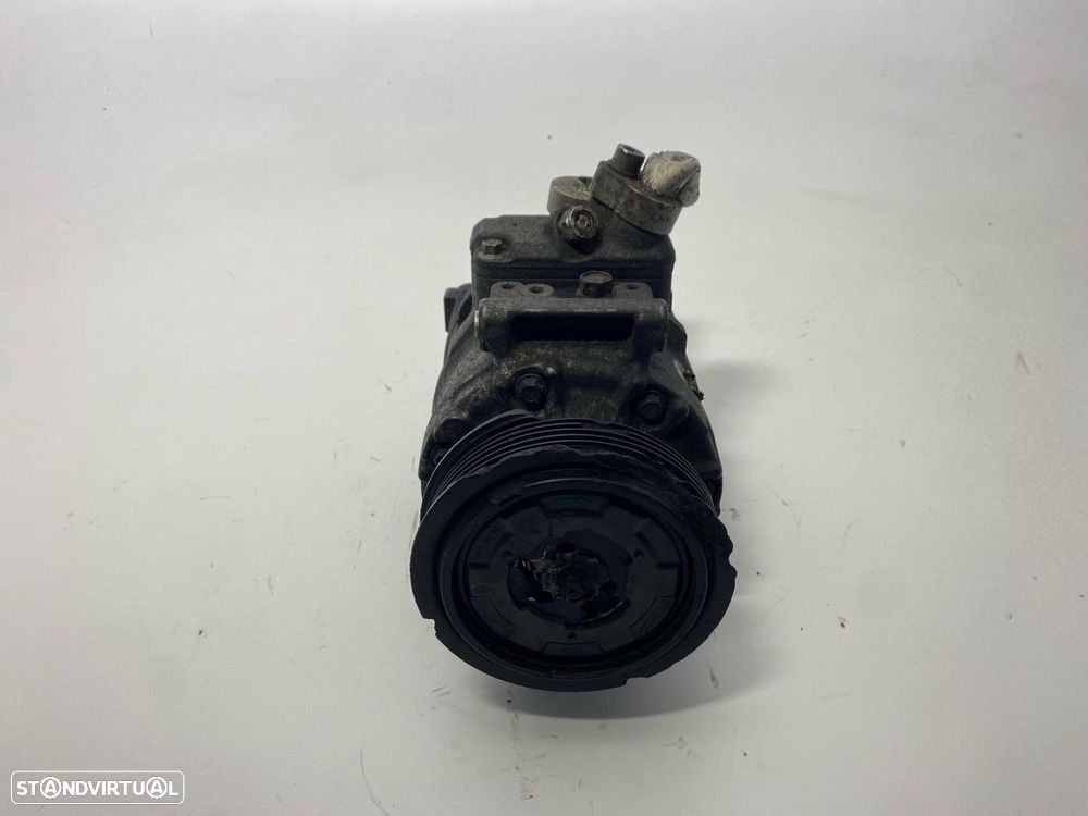 Compressor de ar condicionado VW GOLF VI (5K1) 2.0 TDI REF. 1K0820859C MOTOR CFH - 1