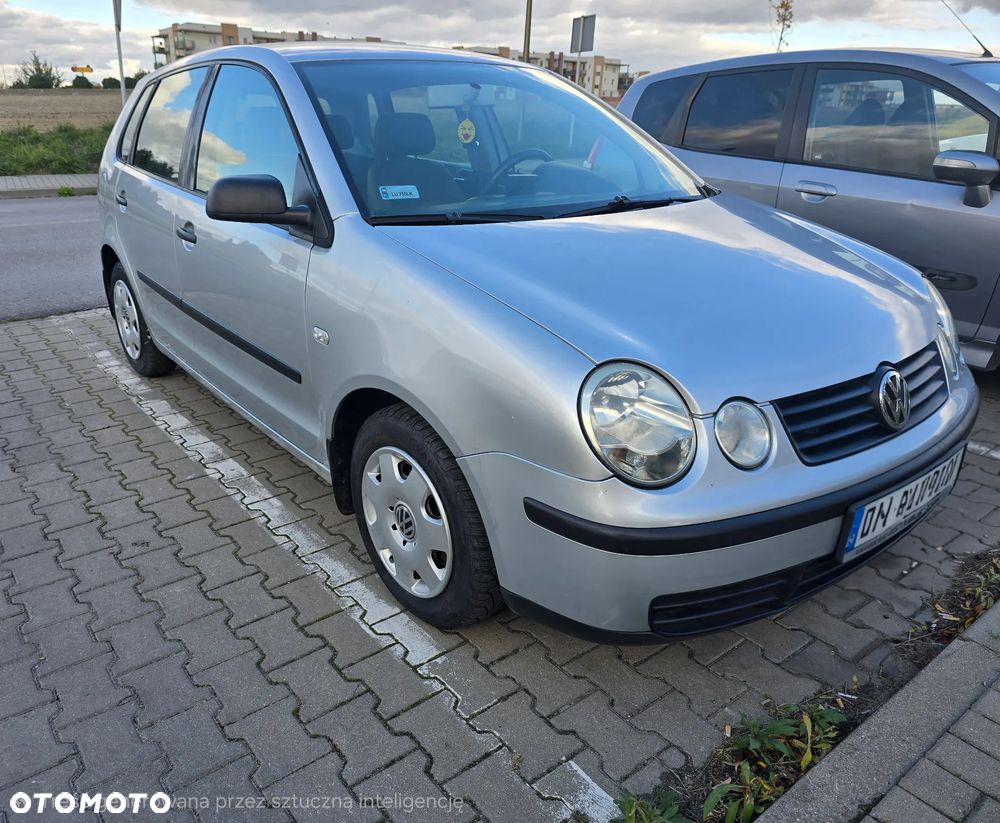 Volkswagen Polo 1.4 16V Comfortline - 1