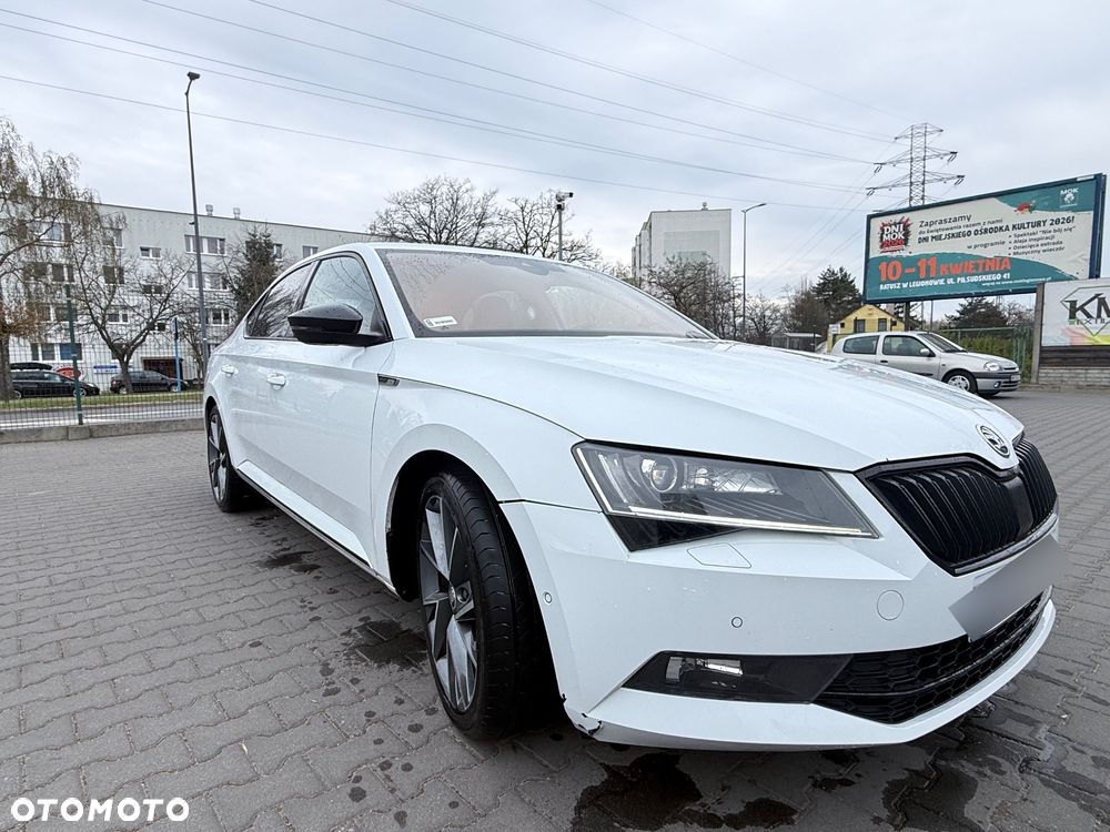 Skoda Superb 2.0 TSI 4x4 Sportline DSG - 2