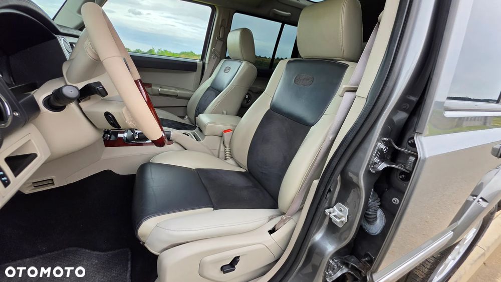 Jeep Commander 3.0 CRD Overland - 8