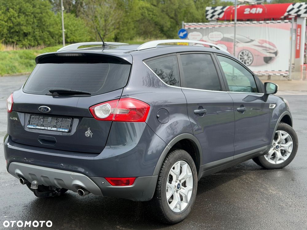 Ford Kuga 2.0 TDCi 4x4 Titanium - 2