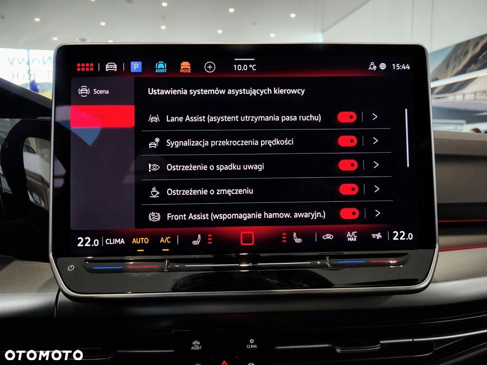 Volkswagen Golf - 28