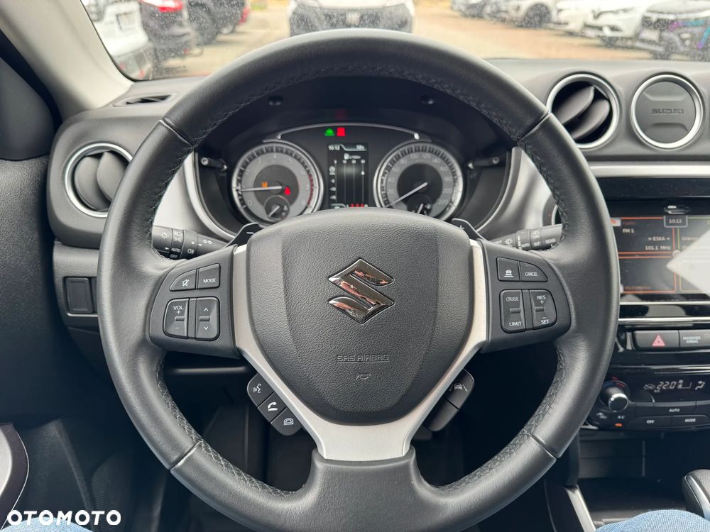 Suzuki Vitara 1.5 Strong Hybrid Premium 2WD AGS - 9