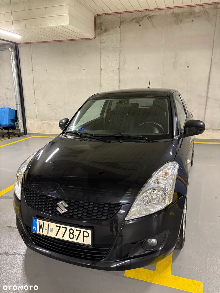 Suzuki Swift - 1