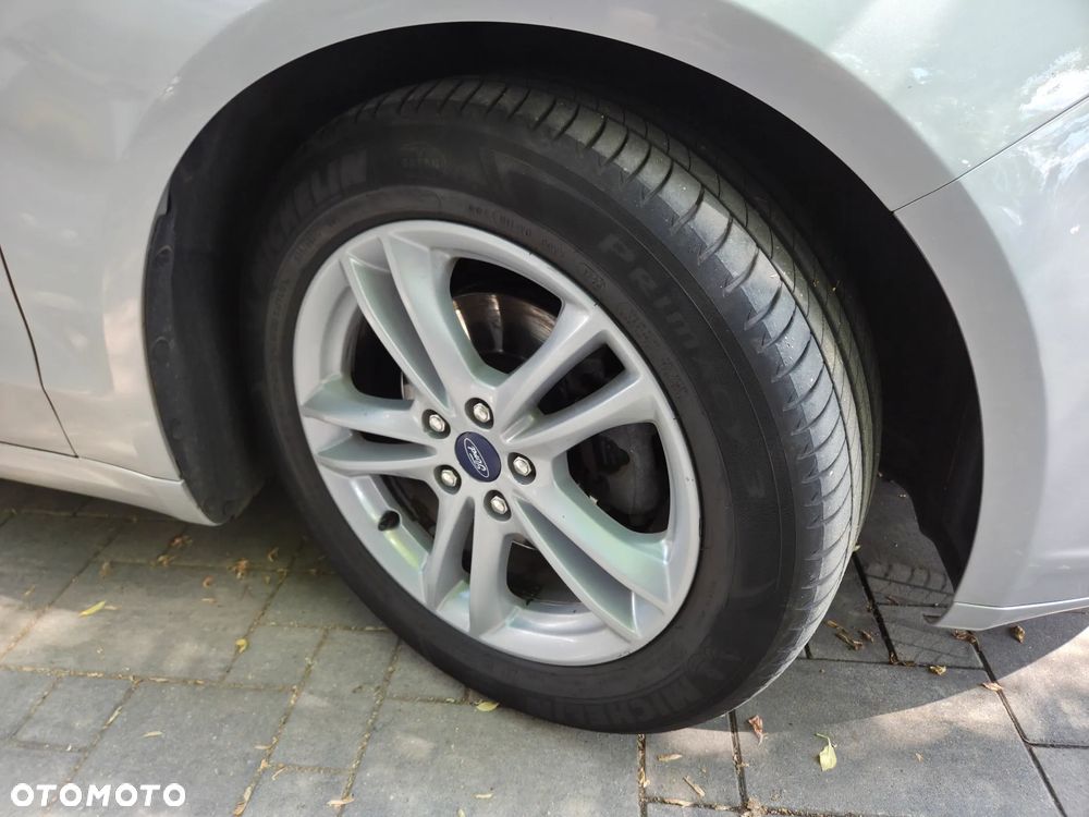 Ford Mondeo 2.0 TDCi Titanium - 19