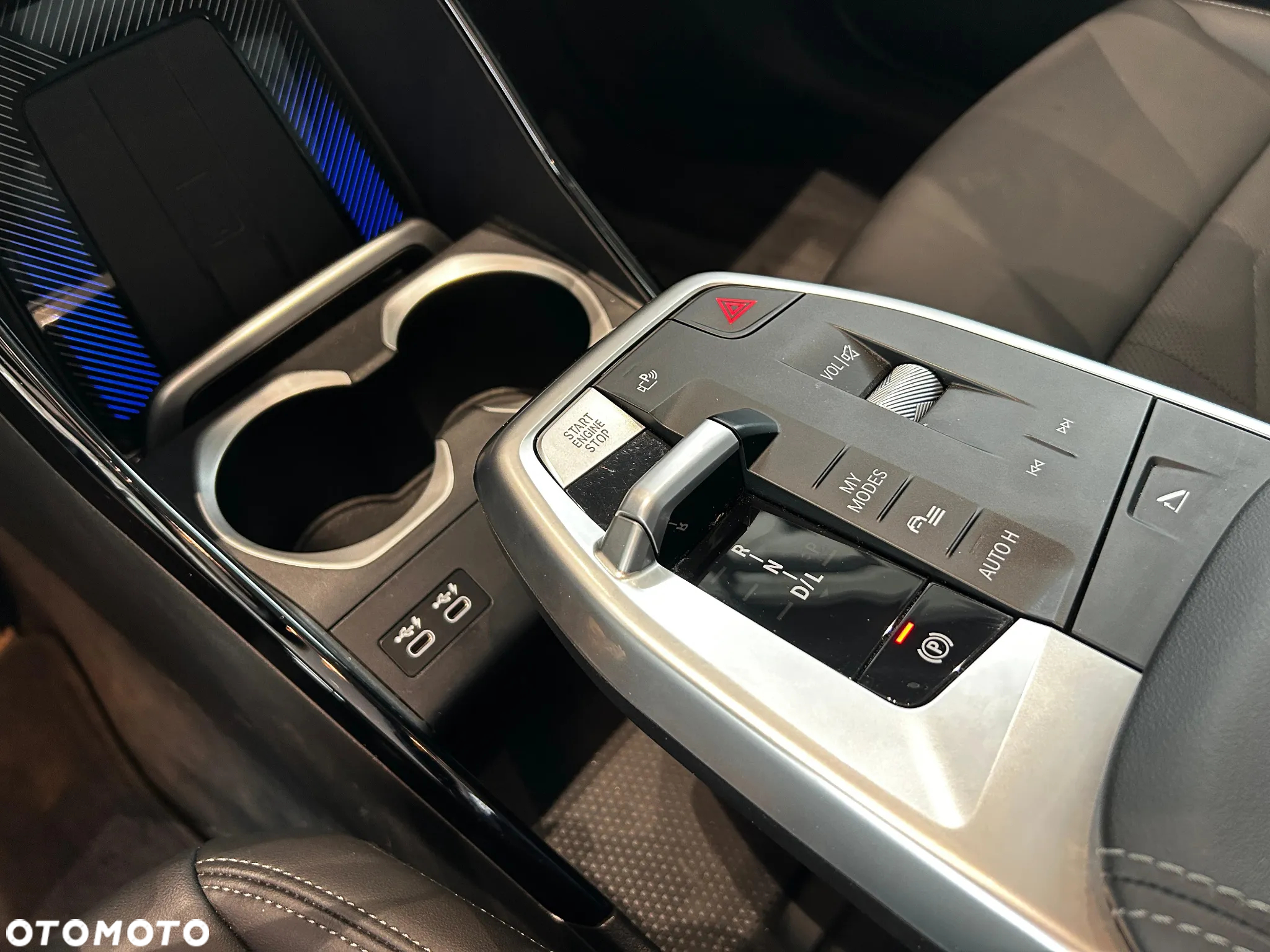 BMW X1 sDrive18i xLine - 19