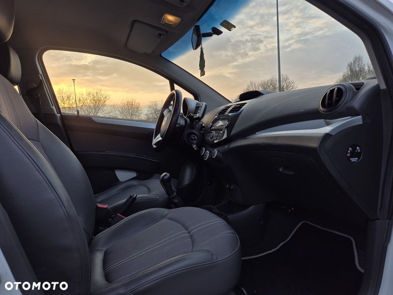 Chevrolet Spark 1.2 LS+ Design - 9