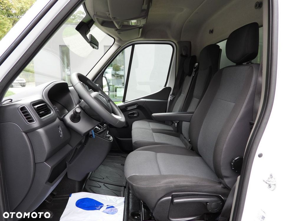 Renault MASTER CHŁODNIA KONTENER 0*C LEDY KLIMATYZACJA  165KM - 25