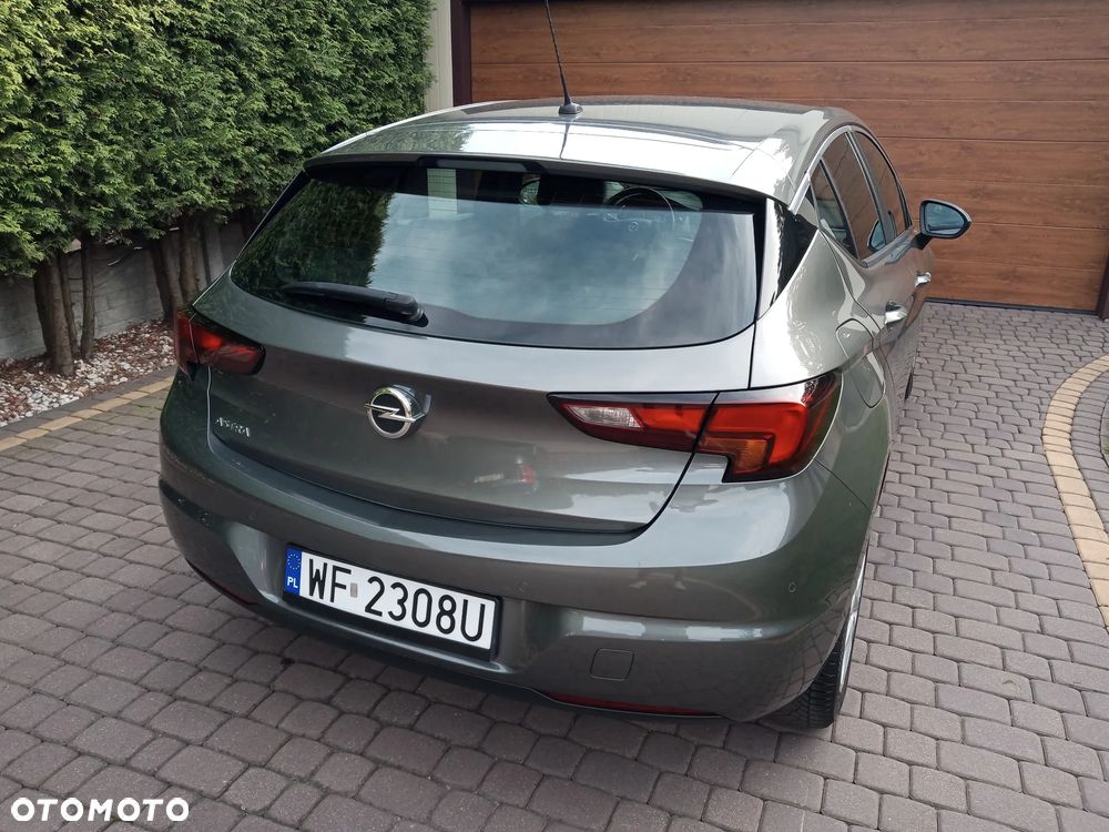 Opel Astra 1.4 T Dynamic S&S - 11